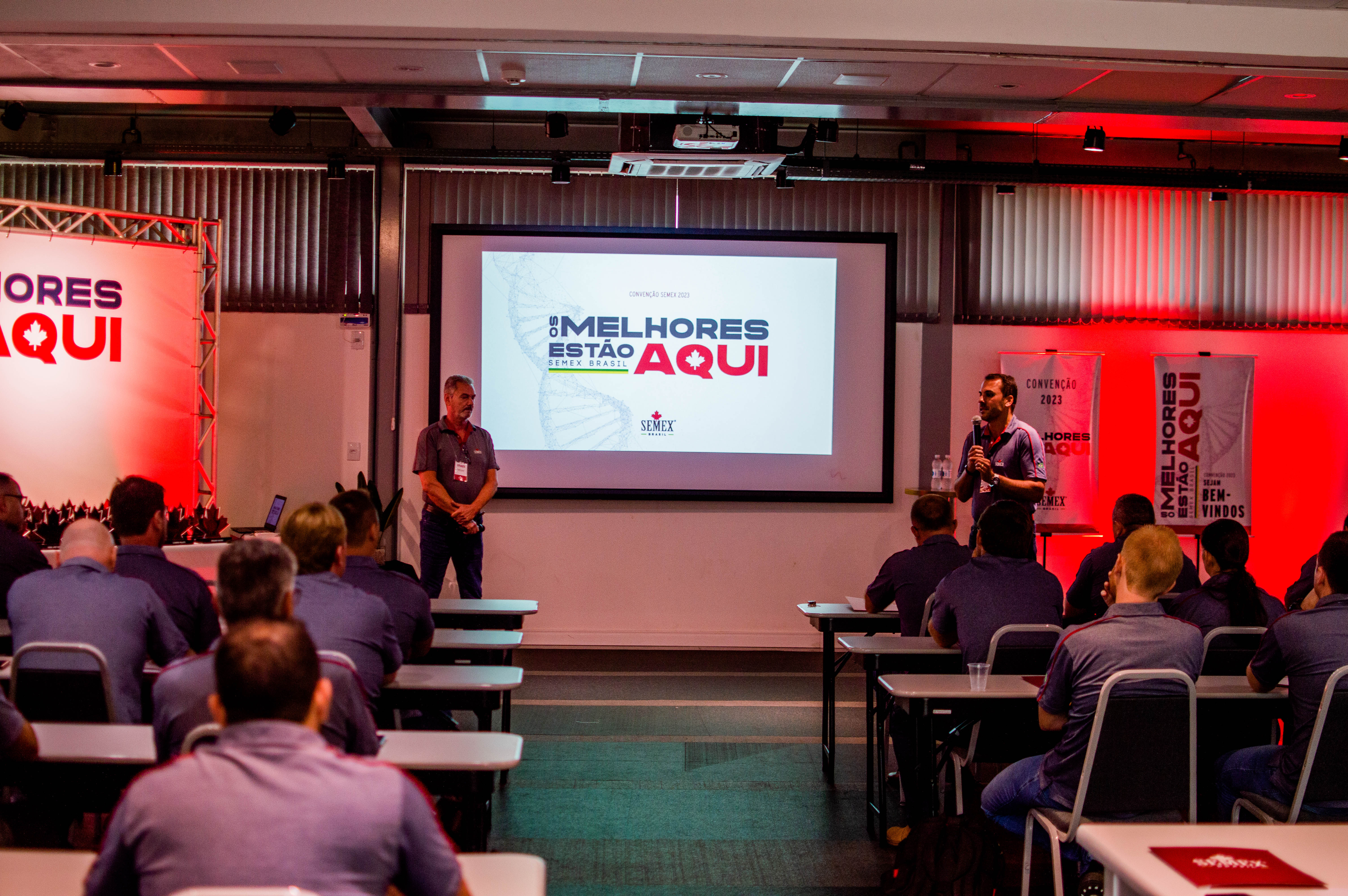 Semex Brasil realiza Convenção Anual de leite na cidade de Pinhalzinho (SC)